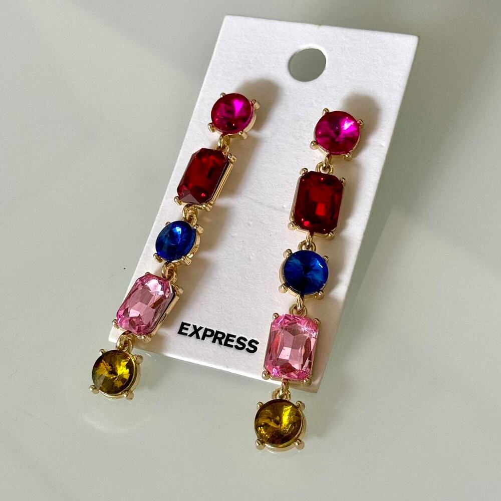 Long gemstone dange earrings